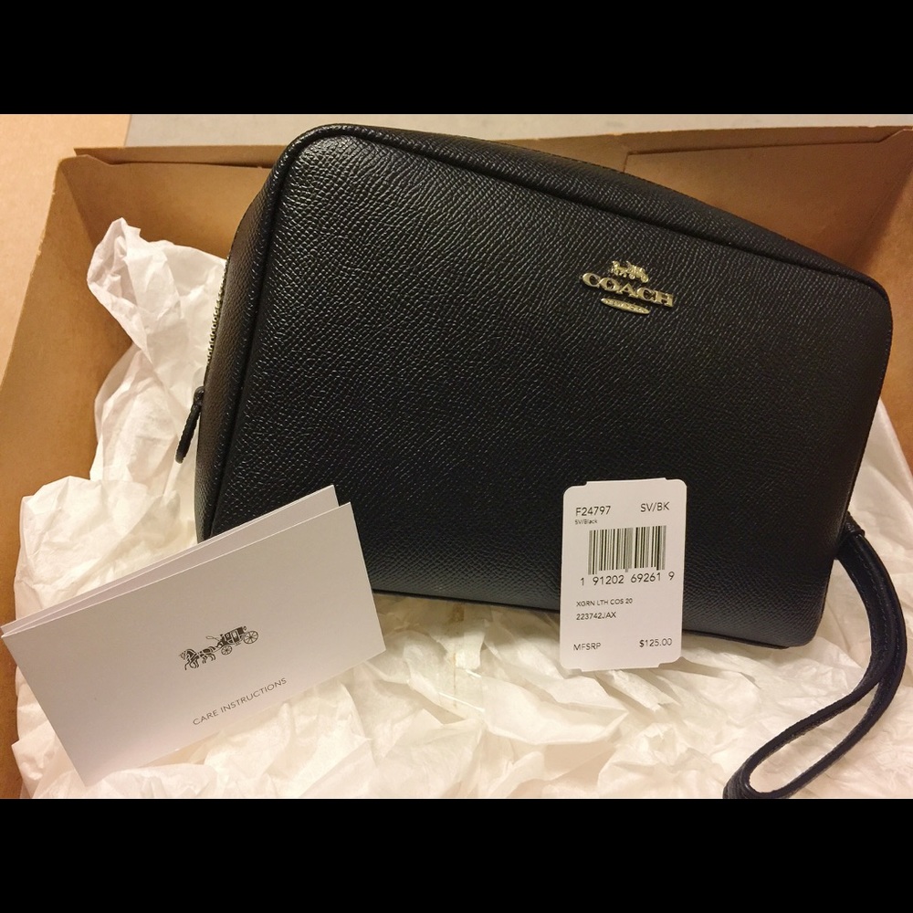 Coach Crossgrain Leather Black Cosmetics Case NWT